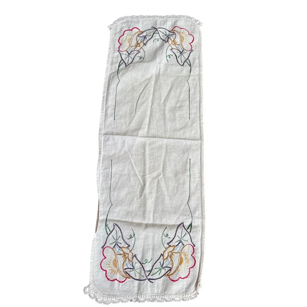 Vintage Hand Embroidered Floral Linen Table Runner White Lace Trim 32x11 1061